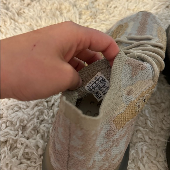 Adidas YEEZY Boost 380 Pepper - Picture 7 of 7